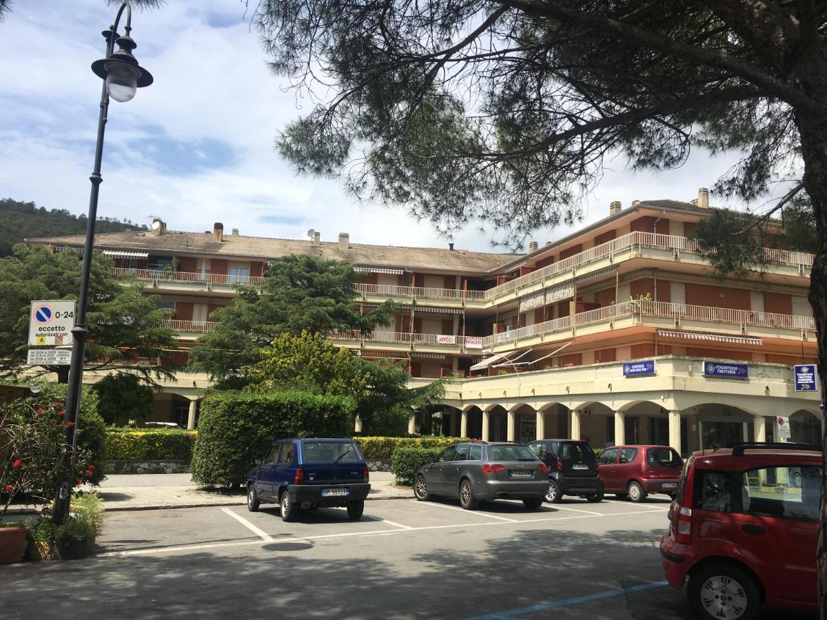 Minerva Apartment Deiva Marina Exterior photo